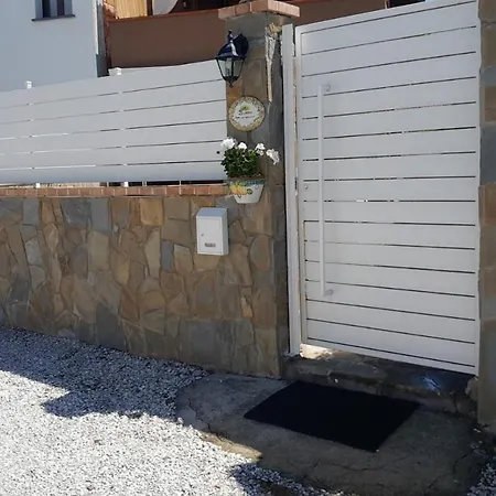 Zurro E Breakfast Couette-café