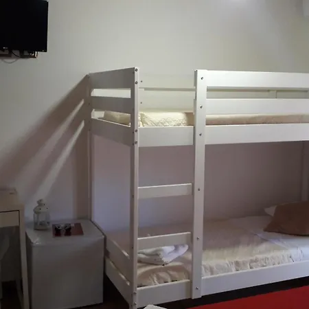 Zurro E Breakfast Bed & Breakfast 4*