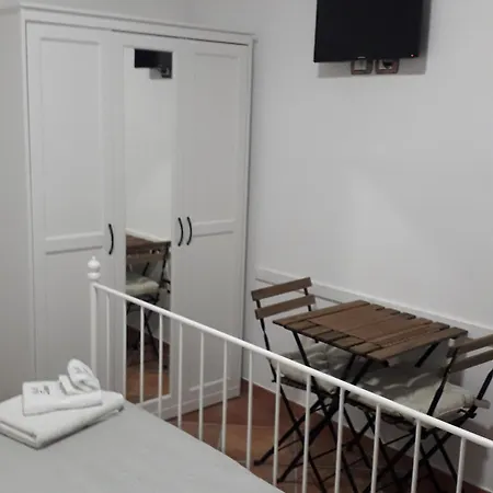 Zurro E Breakfast Bed & Breakfast *