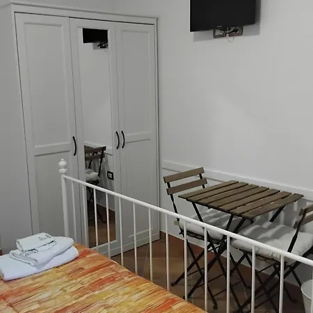 Bed & Breakfast Zurro E Breakfast *