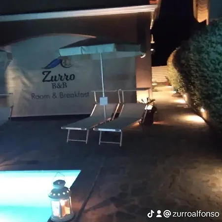 Zurro E Breakfast Couette-café 4*