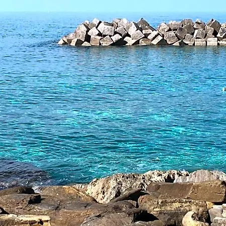 Bed & Breakfast Zurro Con Piscina E Relax Vicino Al Mare 4*