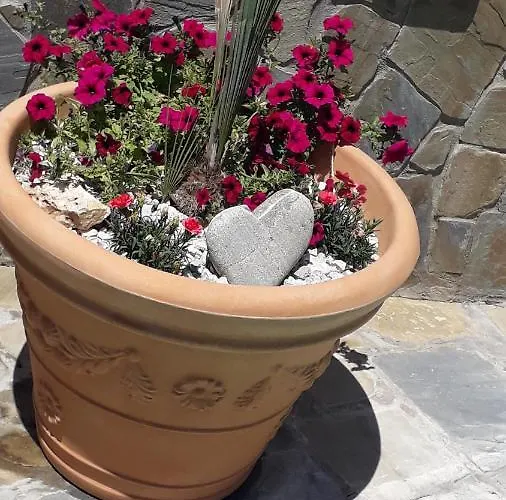 Zurro E Breakfast 4* 卡斯特拉巴特