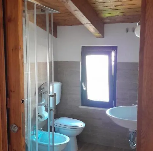 Zurro E Breakfast 住宿加早餐酒店