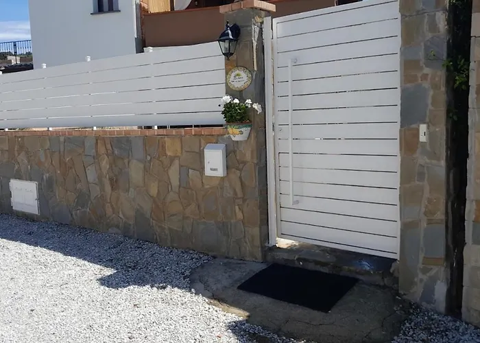 Zurro E Breakfast 住宿加早餐酒店