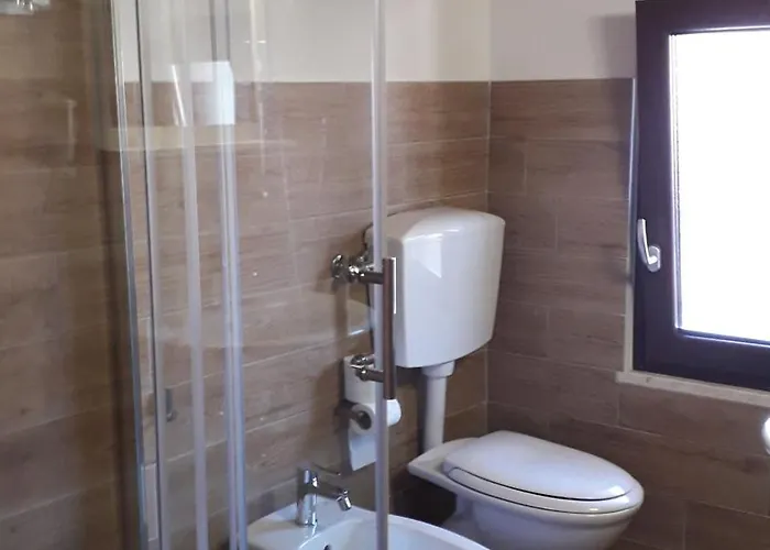 Zurro E Breakfast Couette-café Castellabate