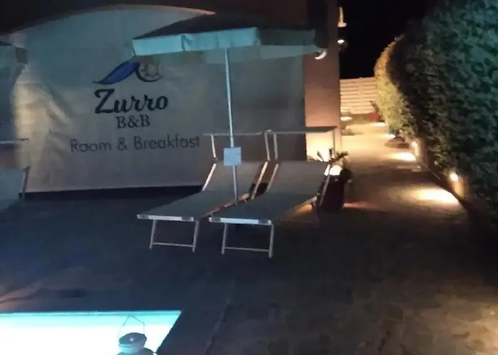 Zurro E Breakfast 住宿加早餐酒店 4*